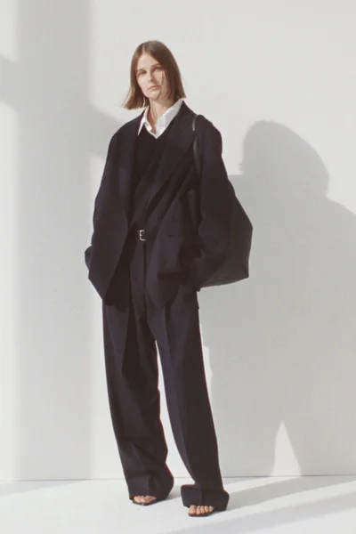 Look 18